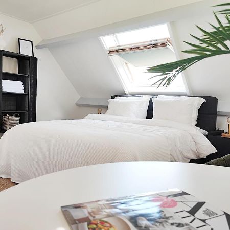 Guesthouse At The Amstel River With 2Br 2Ba And Garden أمستلفين المظهر الخارجي الصورة