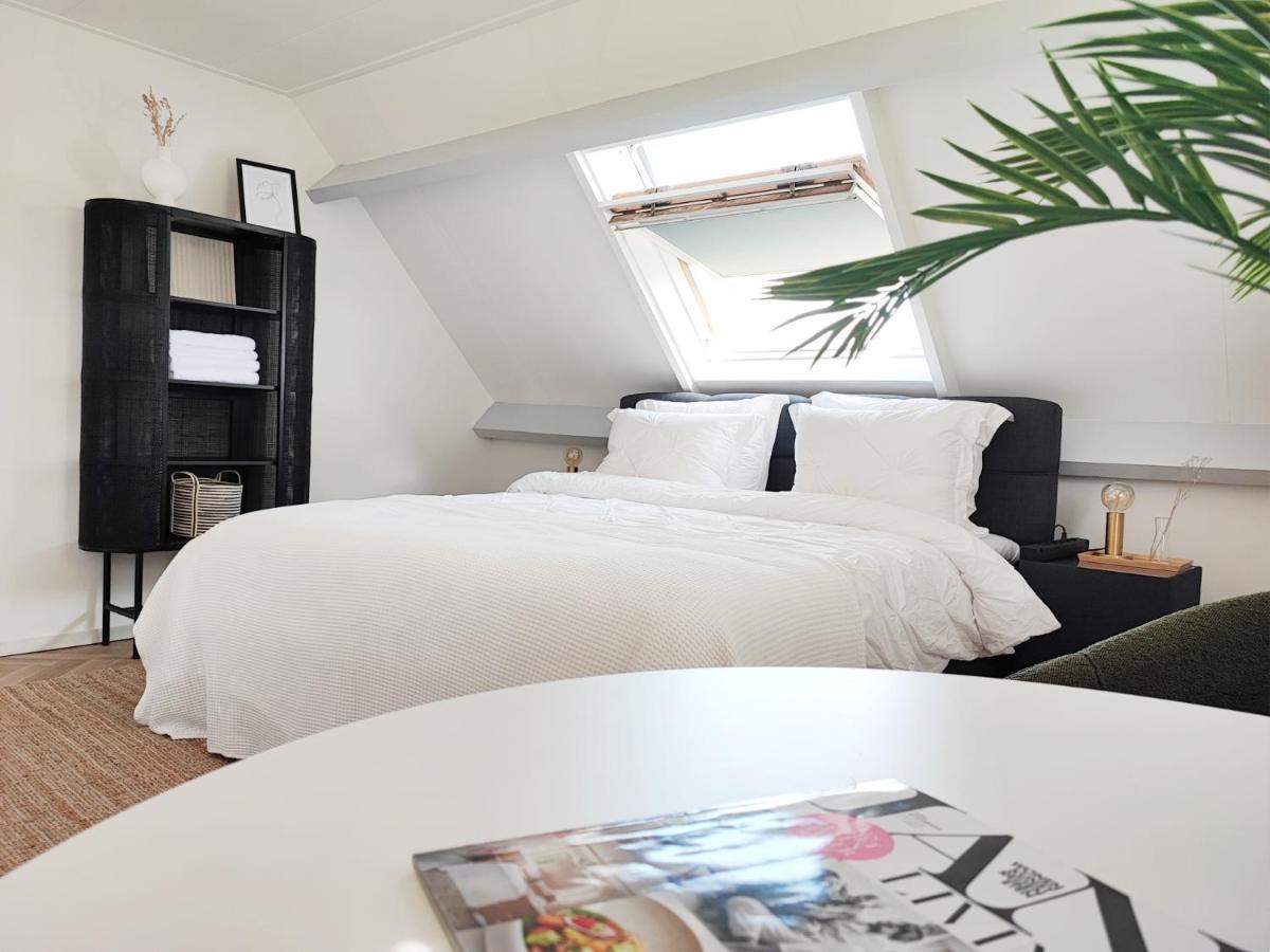 Guesthouse At The Amstel River With 2Br 2Ba And Garden أمستلفين المظهر الخارجي الصورة